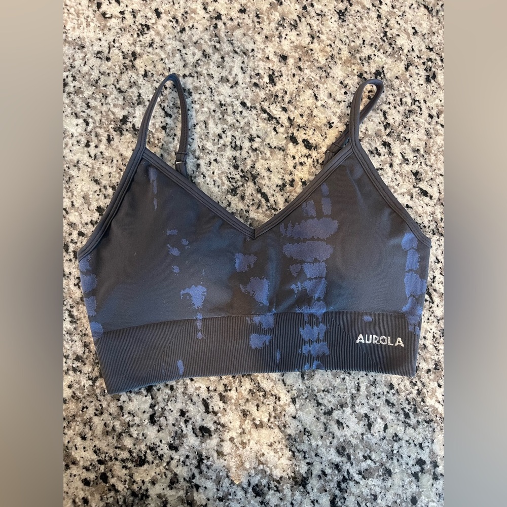 Aurola Sports Bra